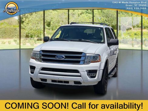 Used 2017 Ford Expedition XLT RWD image 1