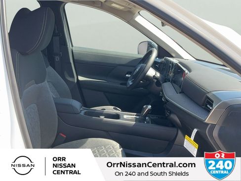 New 2026 Nissan Kicks SV w/ Cold Weather Package FWD image 11