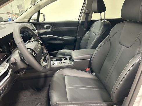 New 2026 Kia Sorento EX image 9