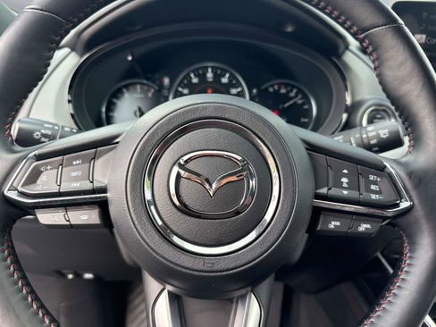 Used 2023 MAZDA CX-9 Carbon Edition image 27