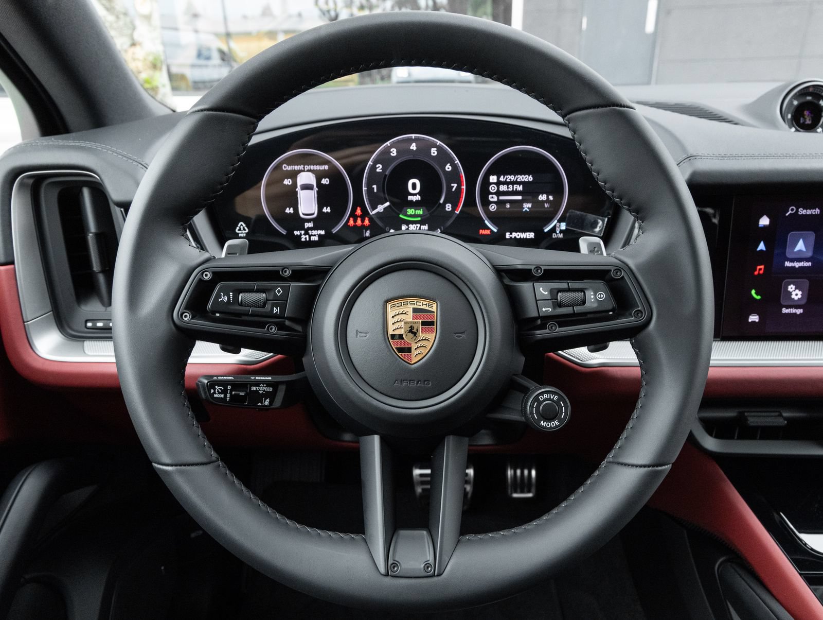 Used 2026 Porsche Cayenne S AWD/4WD image 13