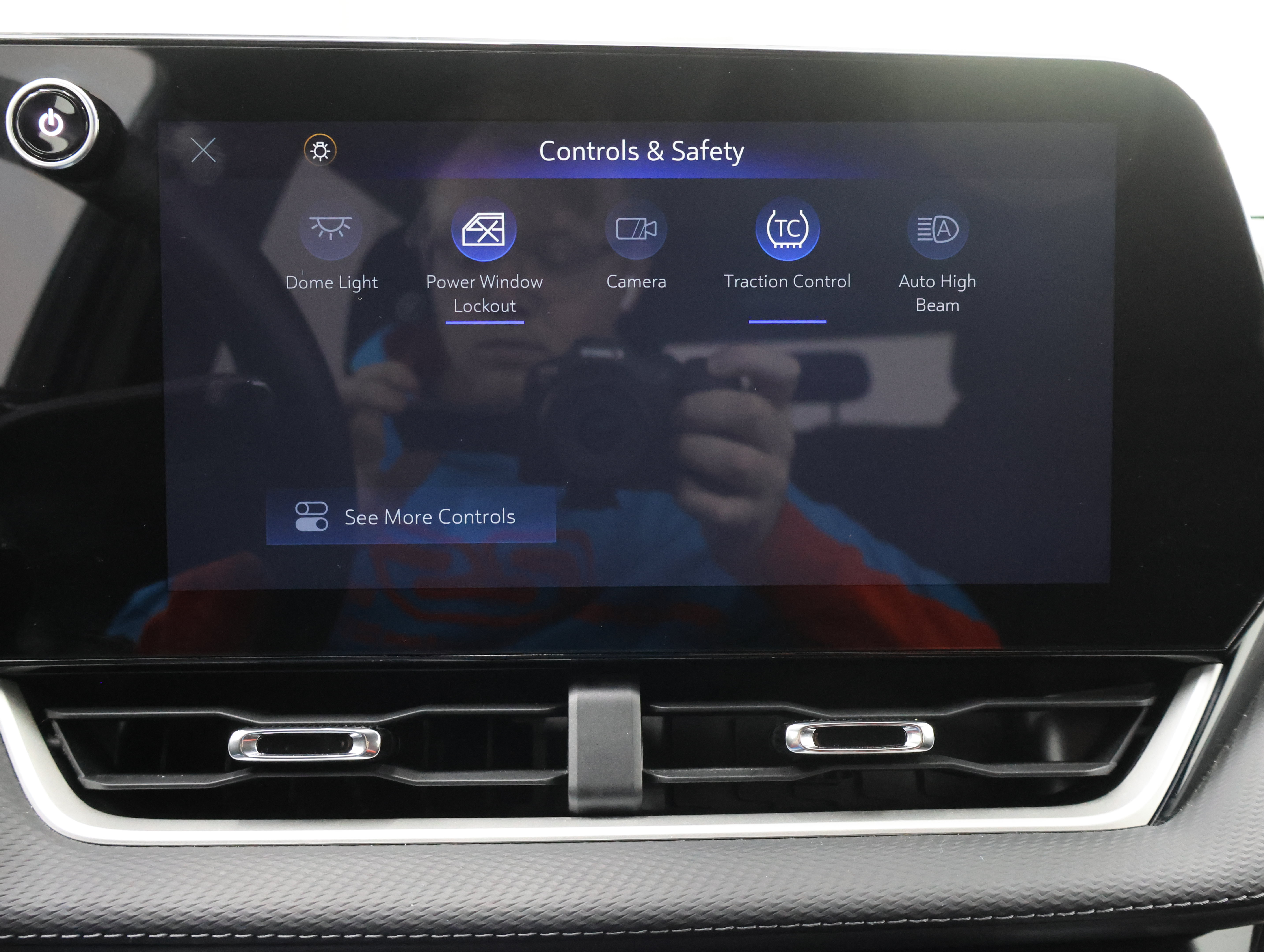 Used 2026 Chevrolet Equinox LT AWD/4WD image 40