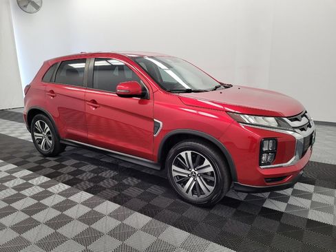 Used 2020 Mitsubishi Outlander Sport SE FWD image 11