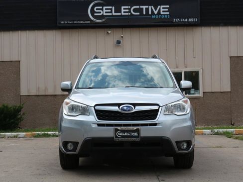 Used 2014 Subaru Forester 2.5i Limited AWD/4WD image 2