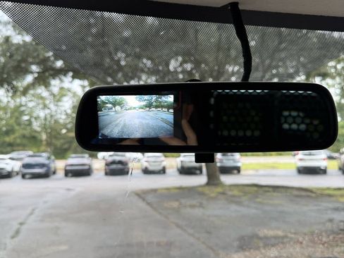 Used 2024 GMC Savana 2500 w/ Driver Convenience Package image 16