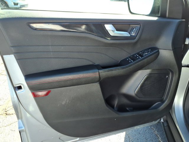 Used 2024 Ford Escape ST-Line w/ Tech Pack #1 AWD/4WD image 17