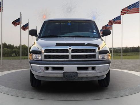 Used 1998 Dodge Ram 2500 Truck 2WD Quad Cab image 6