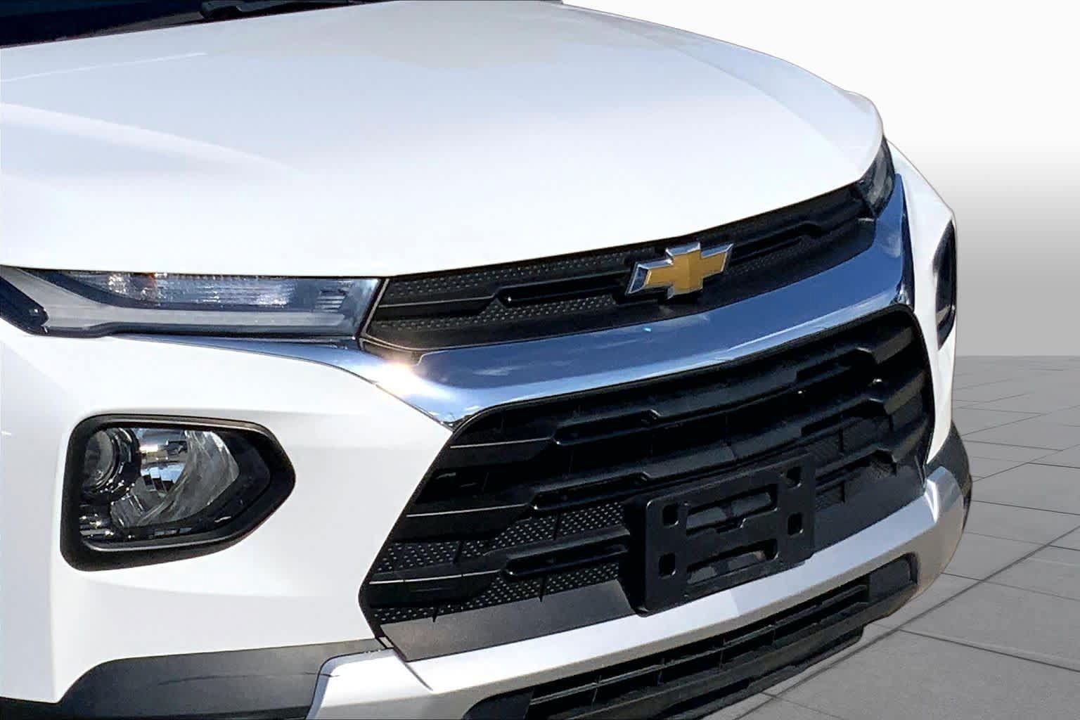 Used 2021 Chevrolet TrailBlazer LT w/ Driver Confidence Package FWD image 26