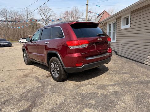 Used 2018 Jeep Grand Cherokee Limited image 6