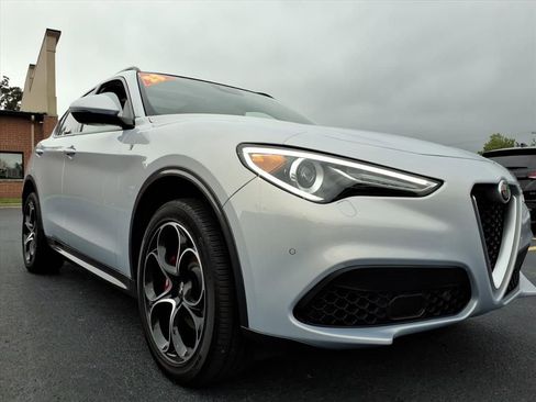Used 2023 Alfa Romeo Stelvio Ti image 10