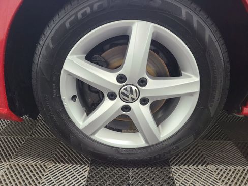 Used 2018 Volkswagen Golf SE FWD image 18