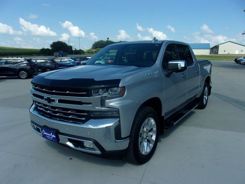 Used 2021 Chevrolet Silverado 1500 LTZ AWD/4WD image 7