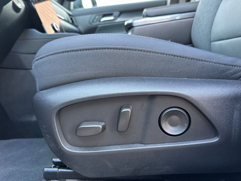 Used 2026 GMC Terrain AT4 w/ Convenience Package III image 12