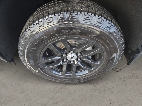 Used 2020 Chevrolet Silverado 1500 RST w/ All-Star Edition image 9