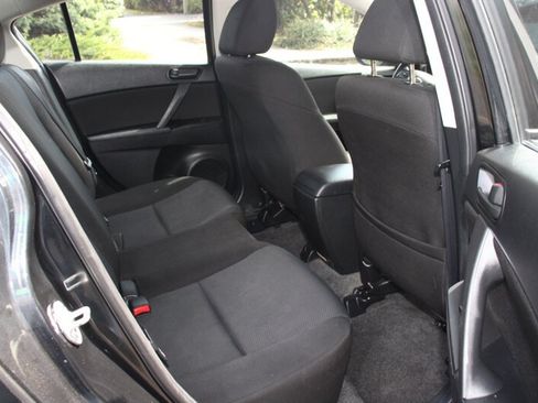 Used 2011 MAZDA MAZDA3 i Sport FWD image 6