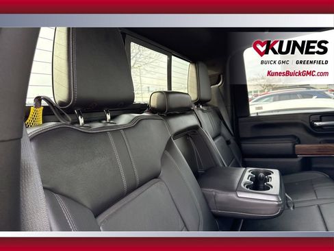 Used 2021 Chevrolet Silverado 2500 High Country image 38