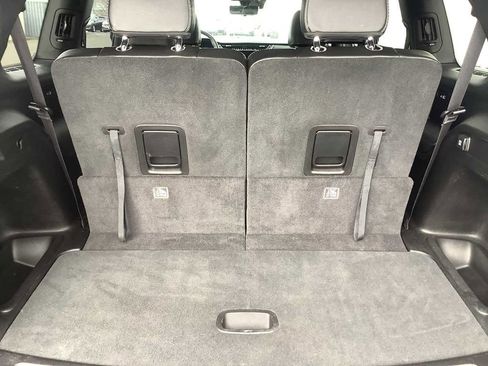 Used 2024 Jeep Grand Cherokee L Limited w/ Luxury Tech Group II image 14