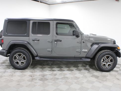 Used 2020 Jeep Wrangler Unlimited Sport S AWD/4WD image 26