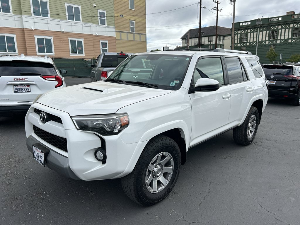 Used 2016 Toyota 4Runner Trail AWD/4WD image 1