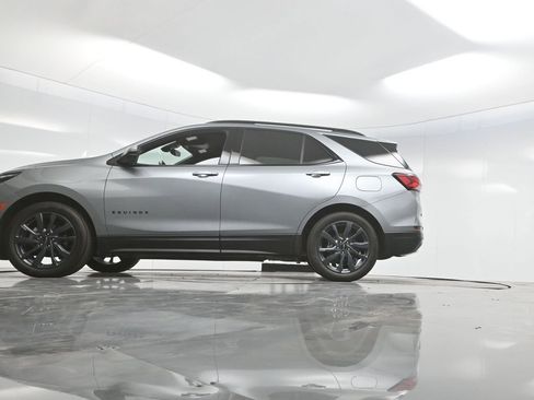 Used 2024 Chevrolet Equinox RS image 7