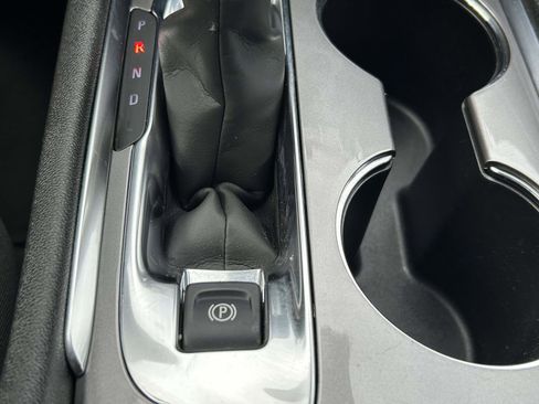 Used 2024 Chevrolet Malibu LT image 26