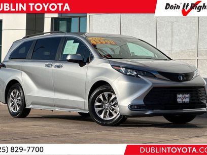 Certified 2023 Toyota Sienna XLE