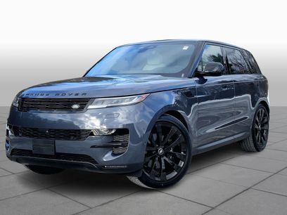 Used 2025 Land Rover Range Rover Sport SE