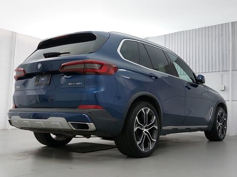 Used 2022 BMW X5 xDrive40i w/ Premium Package image 7