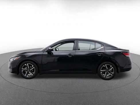 Used 2025 Nissan Sentra SV FWD image 4
