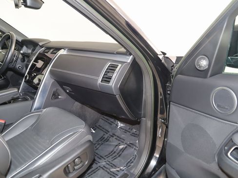 Used 2023 Land Rover Discovery S R-Dynamic image 47