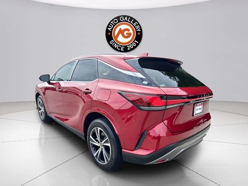 Used 2023 Lexus RX 350 Premium w/ Accessory Package FWD image 5
