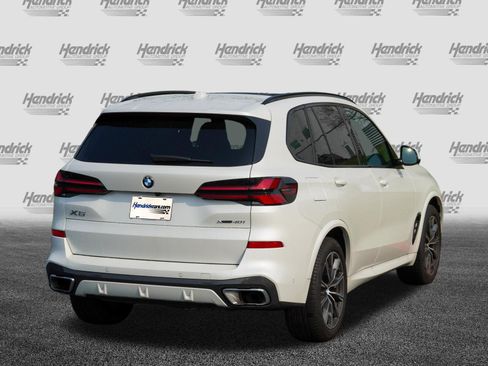 Used 2026 BMW X5 xDrive40i w/ M Sport Package AWD/4WD image 8