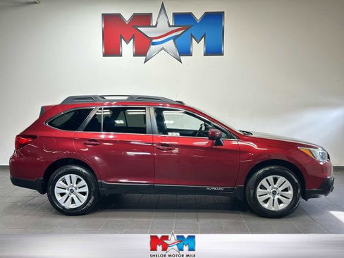 Used 2015 Subaru Outback 2.5i Premium AWD/4WD image 1