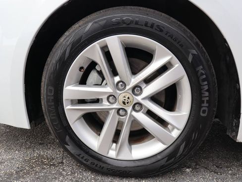 Used 2021 Toyota Corolla SE FWD image 27