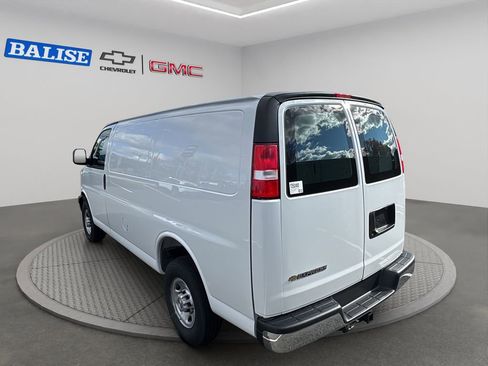 New 2025 Chevrolet Express 2500 w/ Driver Convenience Package image 8