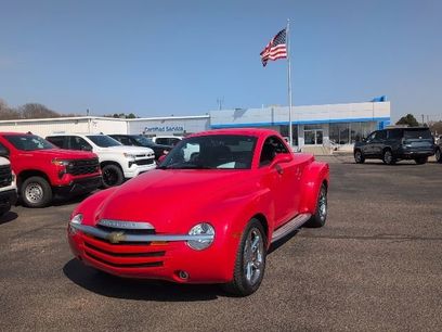 Used 2004 Chevrolet SSR w/ Preferred Equipment Group