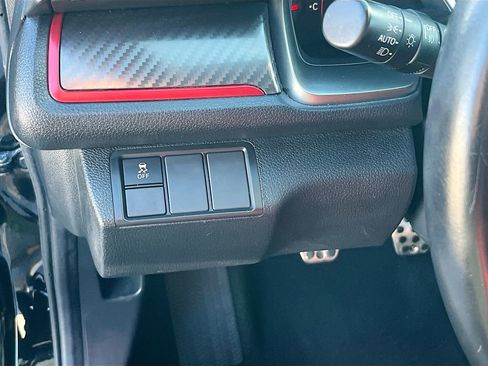 Used 2019 Honda Civic Type R image 10