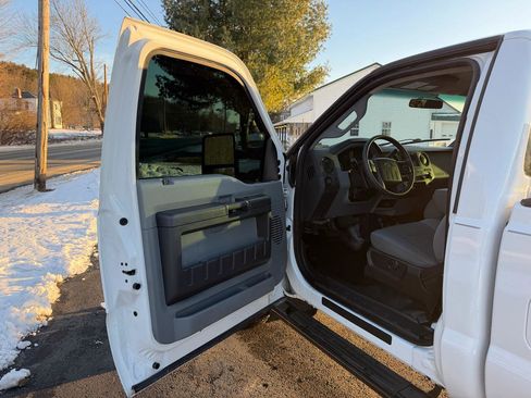 Used 2016 Ford F350 XL w/ Power Equipment Group image 20