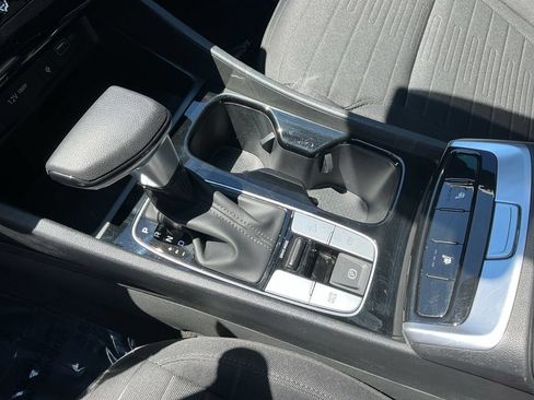 Used 2022 Hyundai Santa Cruz SEL w/ Activity Package FWD image 14