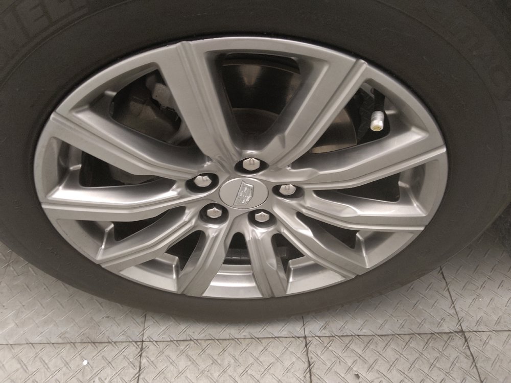 Used 2021 Cadillac XT4 Premium Luxury w/ Driver Awareness Package FWD image 31