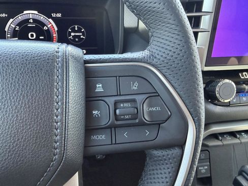 Used 2025 Toyota Tundra Limited w/ TRD Off-Road Package image 40