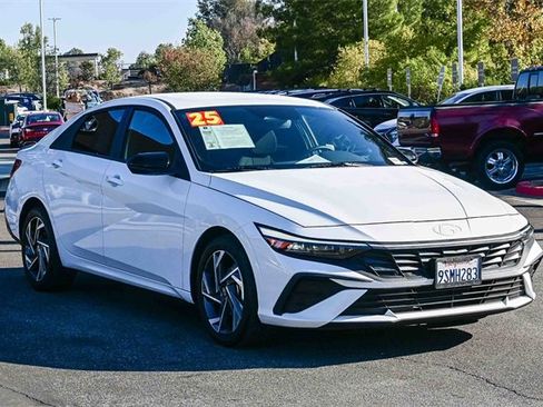 Certified 2025 Hyundai Elantra Sport image 3