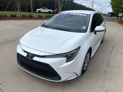Used 2022 Toyota Corolla LE image 17