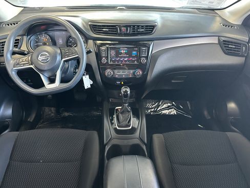 Certified 2022 Nissan Rogue Sport S image 13