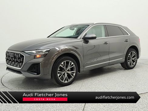 Used 2024 Audi Q8 Premium Plus image 1