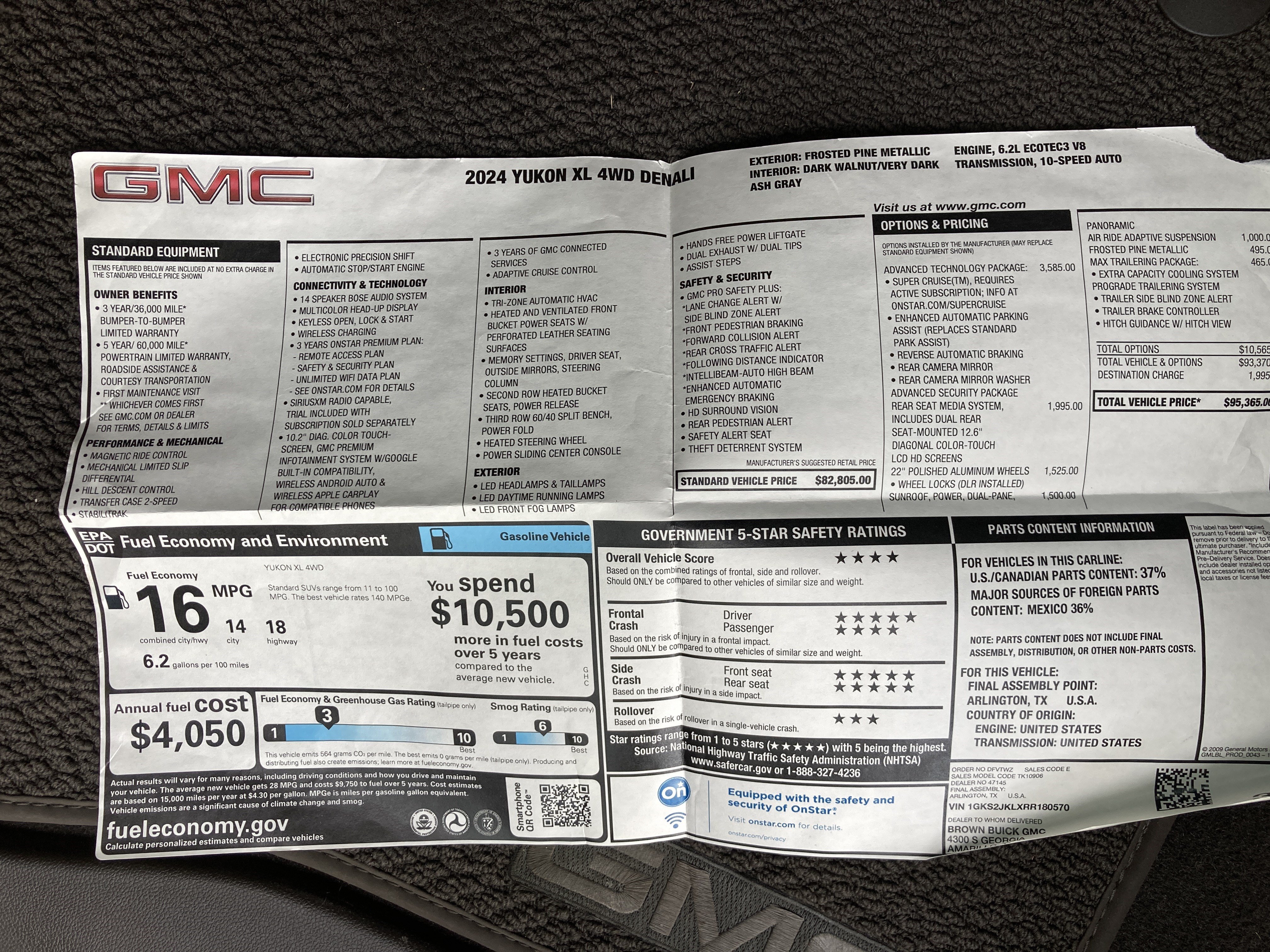 Used 2024 GMC Yukon XL Denali w/ Advanced Technology Package AWD/4WD image 4