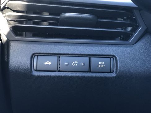 New 2025 Nissan Altima 2.5 SR w/ SR Premium Package image 18