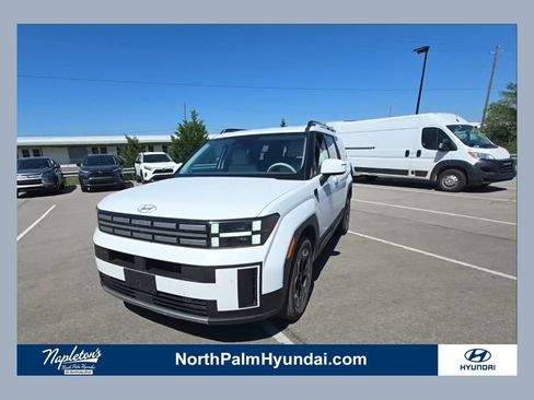 Used 2026 Hyundai Santa Fe SEL FWD image 1