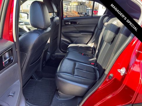 Used 2020 Mitsubishi Eclipse Cross SEL AWD/4WD image 14