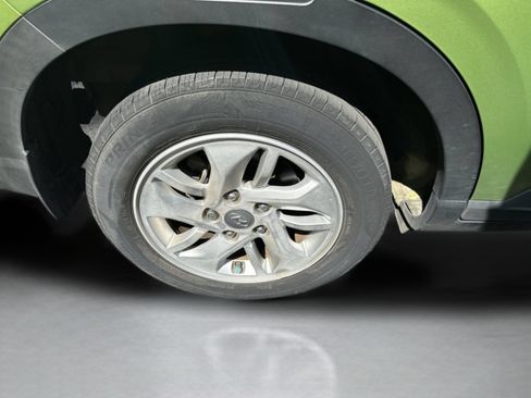 Used 2020 Hyundai Venue SEL w/ Convenience Package FWD image 29